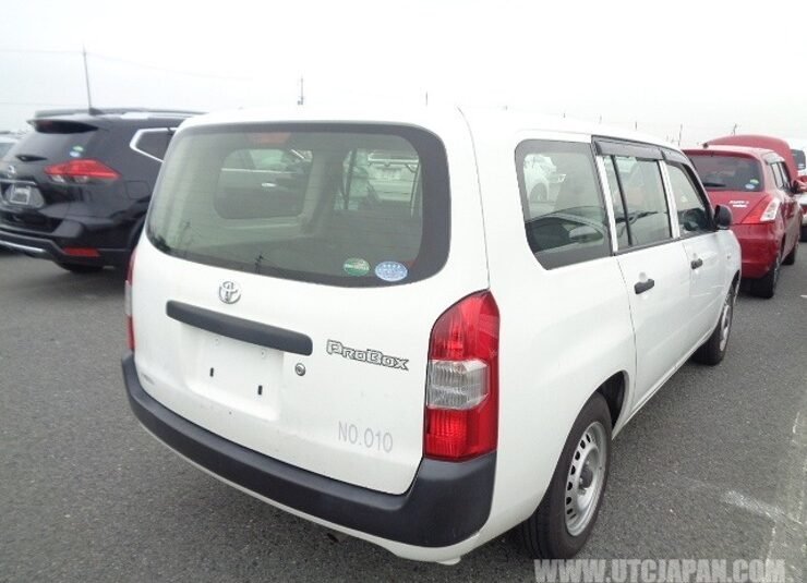 Toyota Probox DX Comfort