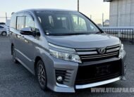 Toyota Voxy 2016
